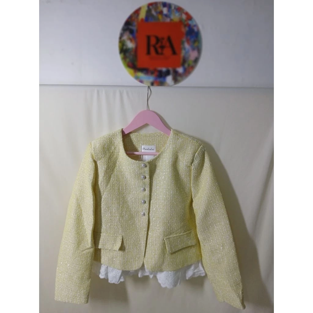 Blazer wanita tweed warna kuning - Jaket tweed renda putih - Gambar 2
